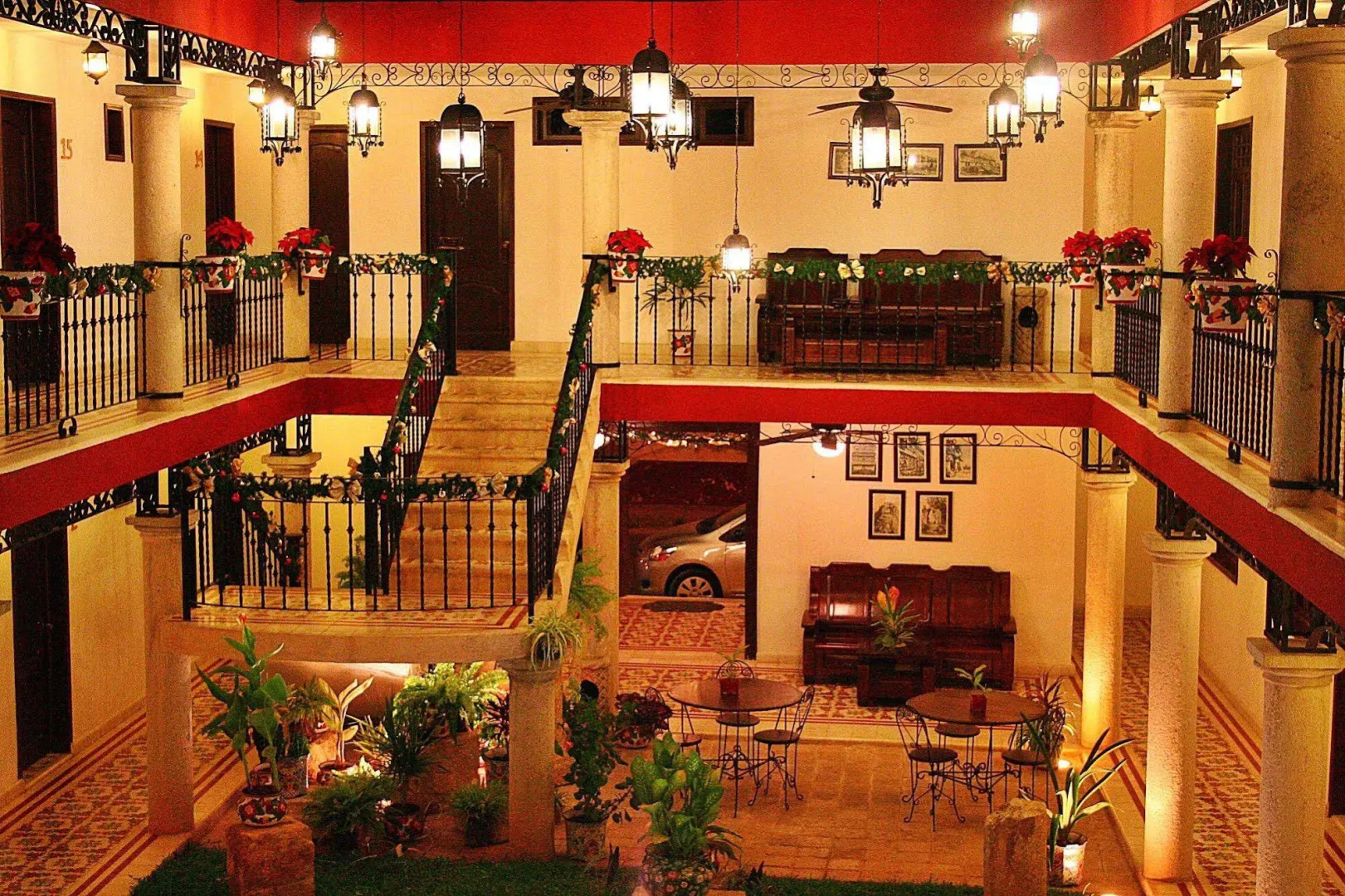 La Aurora Hotel Colonial