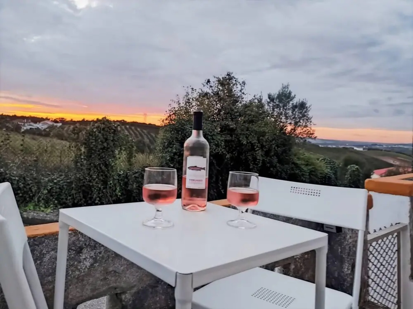 Cozy Vacation Rental in Peaceful Peral, Portugal