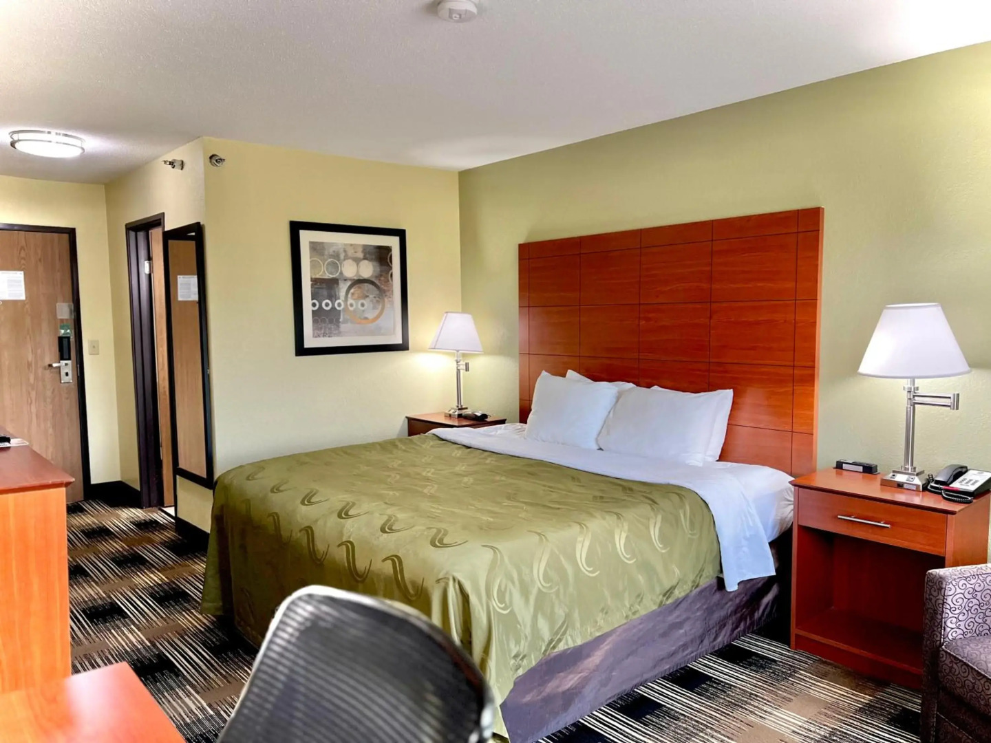 Quality Inn & Suites Wisconsin Dells Downtown - Waterparks Area