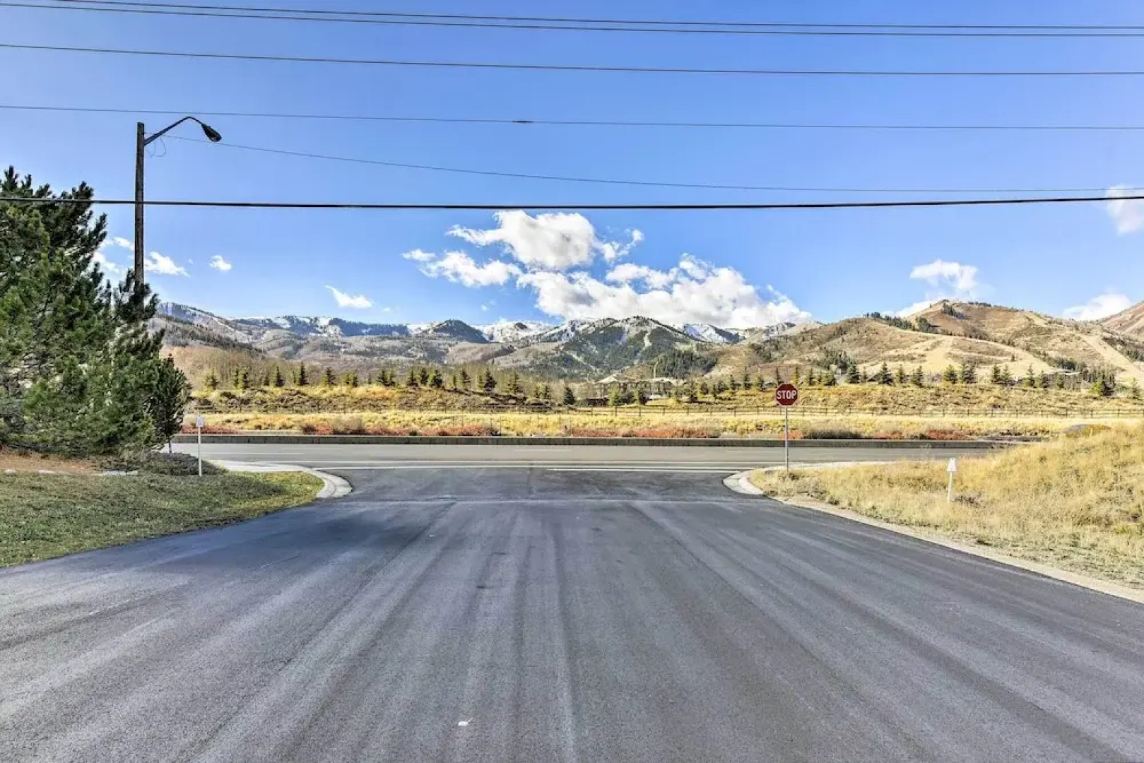 Superb Park City Escape w/ Deck, Walk to Ski Lift!