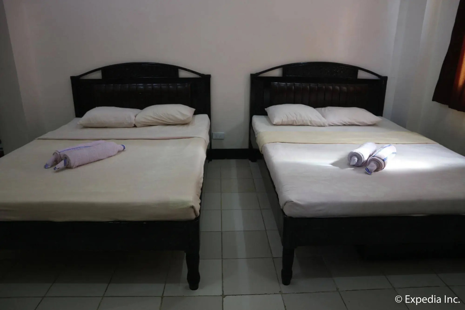 Boracay Travelodge Beach Resort