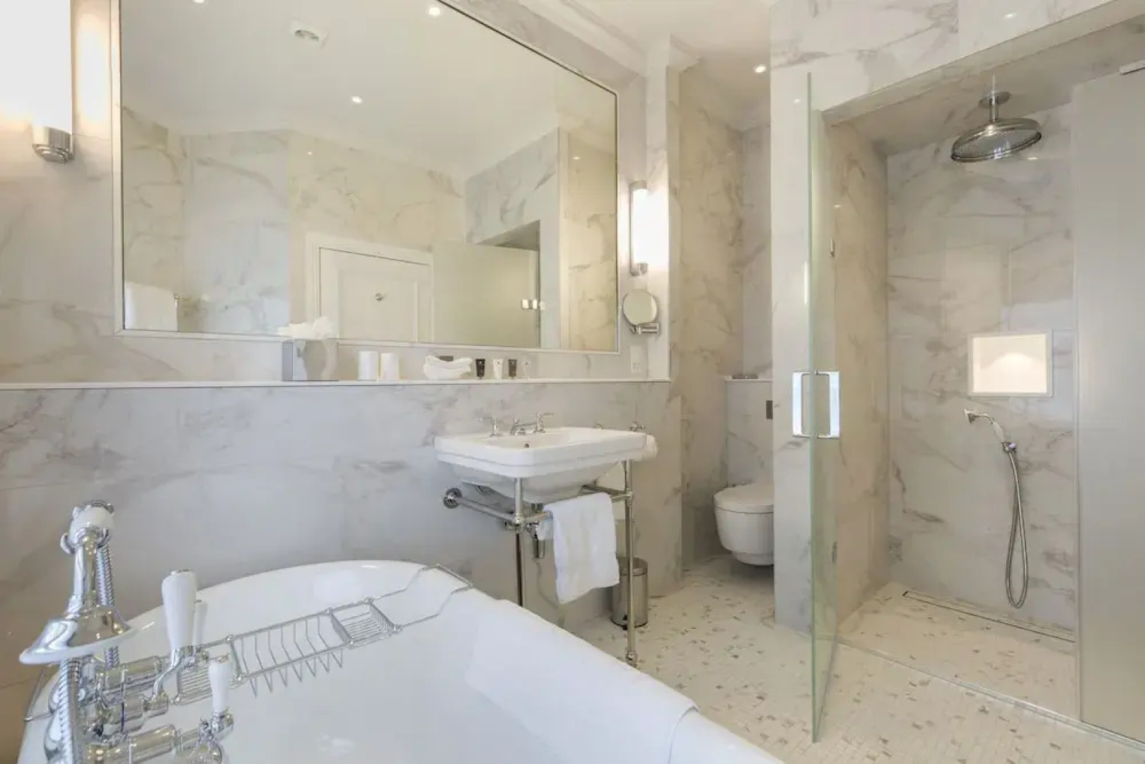 The Devonshire Arms Country House Hotel & Spa