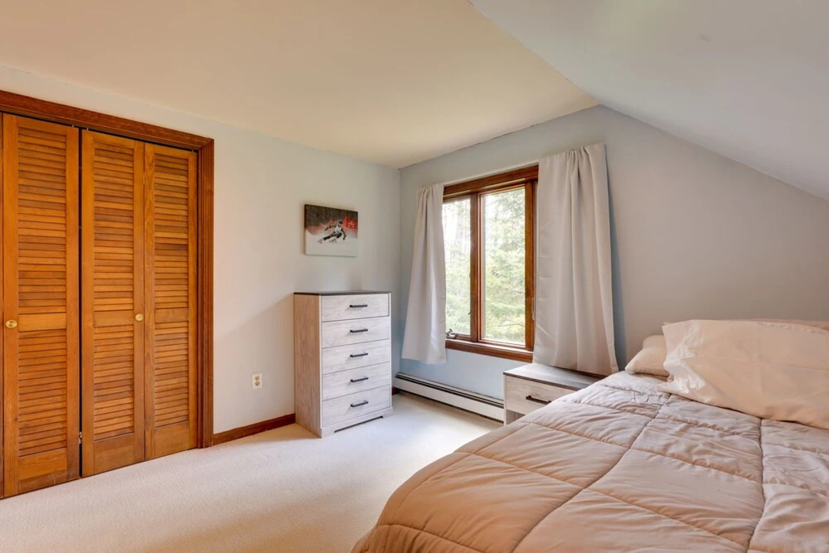 Mendon Home w/ Hot Tub, Fire Pit & Near Skiing!