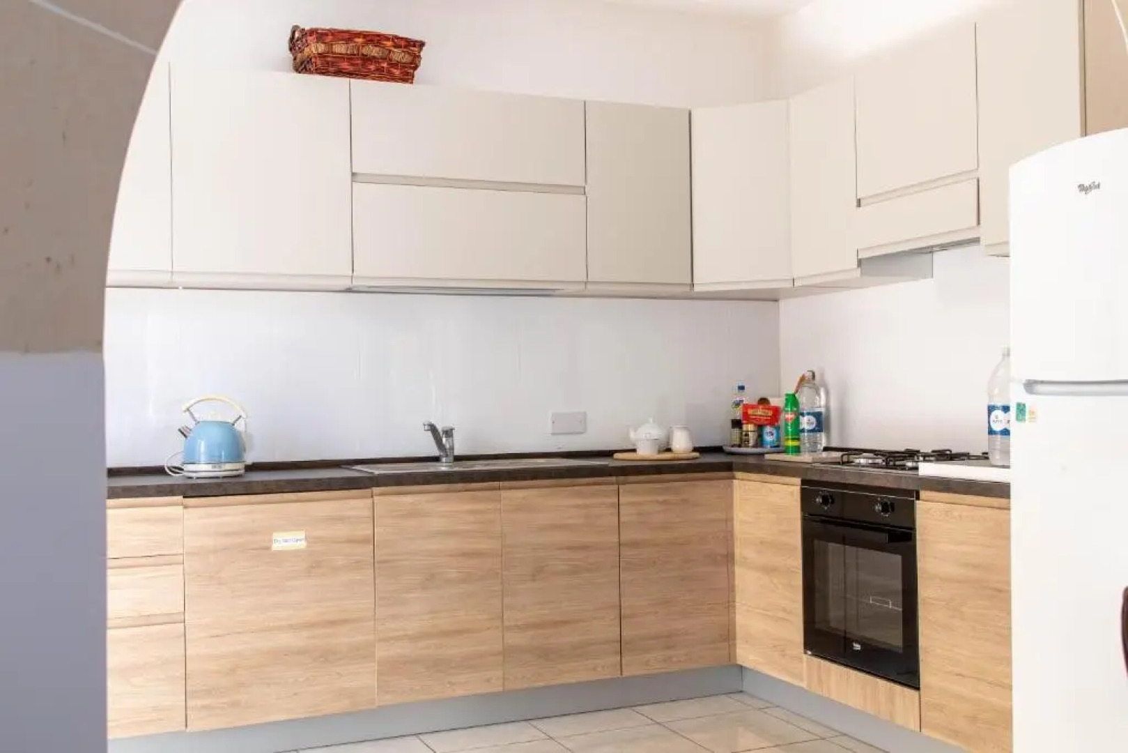 Spacious 3-bedroom apartment 30 seconds from sea