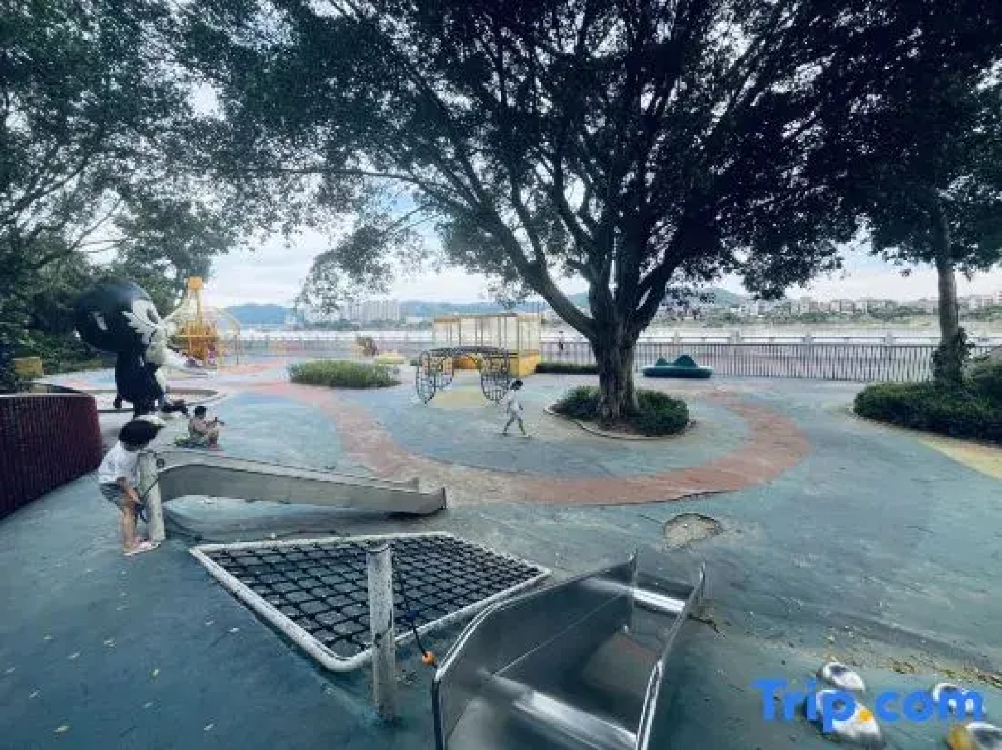 Yeste Hotel (Wuzhou Municipal Plaza)