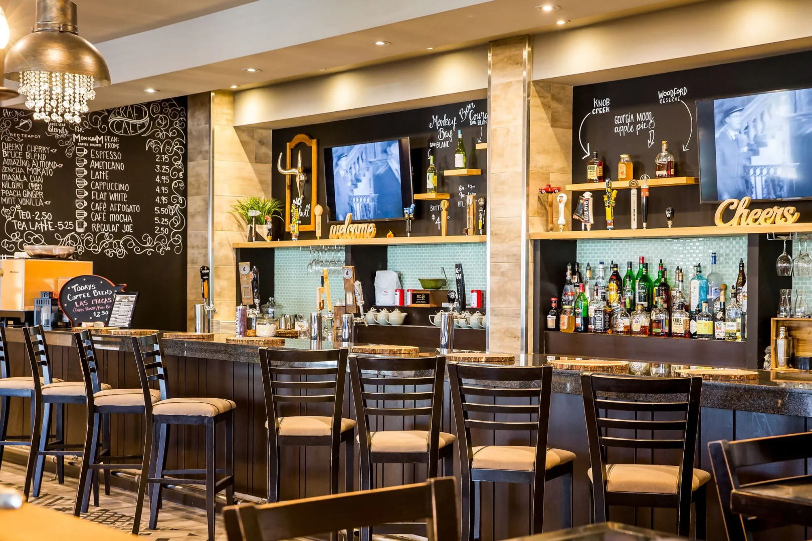 Cambridge Hotel and Conference Centre