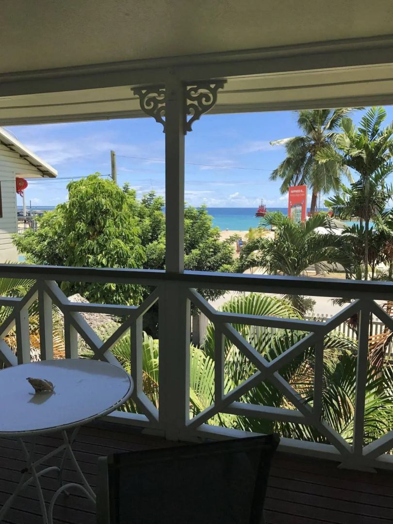 Waterfront Lodge