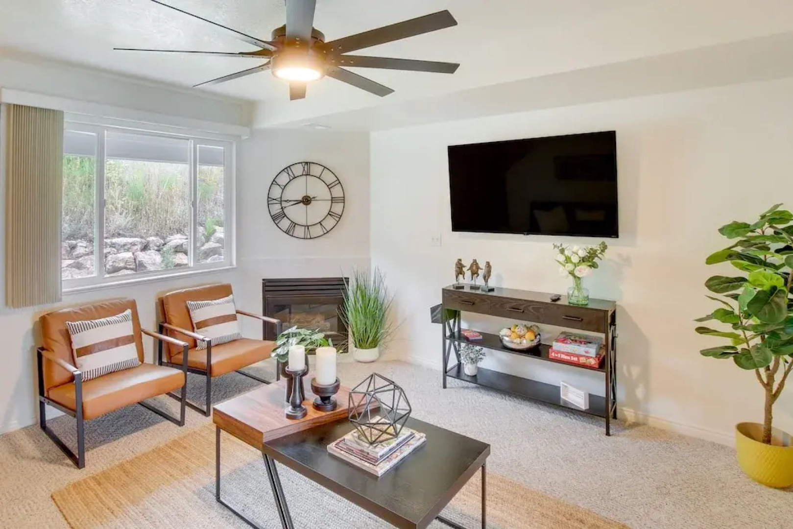 Bear Lake Oasis w/ Heated Pool & Scenic Patio!