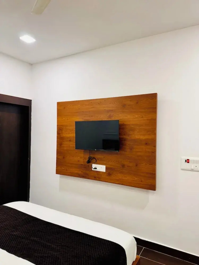 Hotel Ellora Inn Best Hotel In Sultanpur