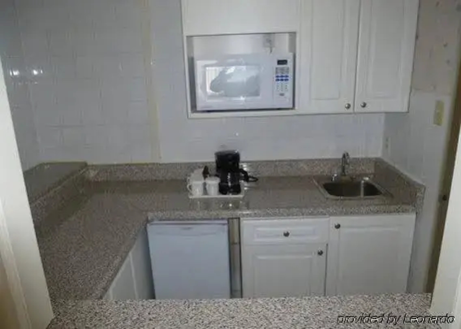 Mississauga Inn & Suites