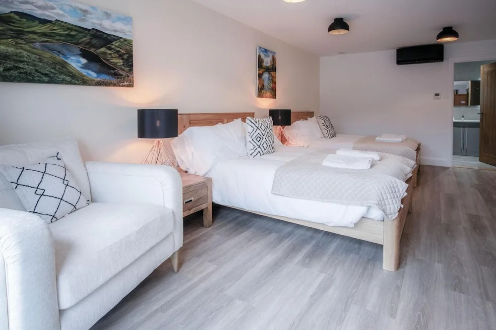 Room 3 - The Sleeping Giant - Pen Y Cae Inn