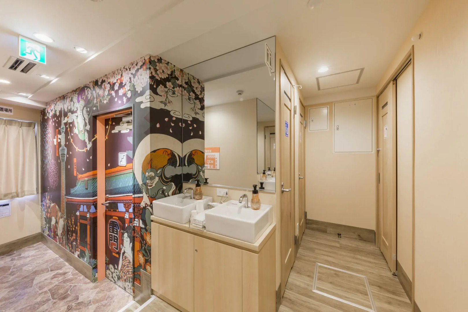 EAST57 ASAKUSABASHI - Hostel