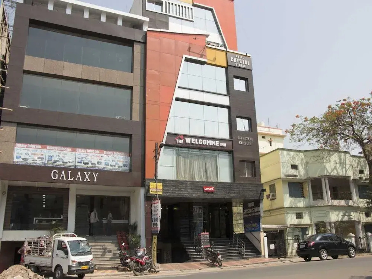 OYO Flagship 4989 The Welcomme Inn