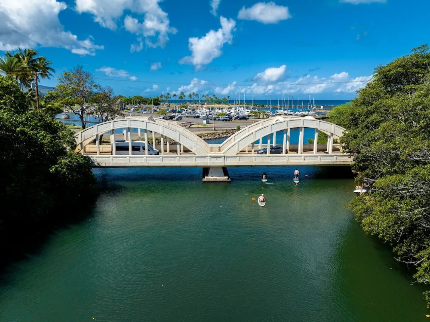 Kuic146w 1 Bedroom Condo by RedAwning