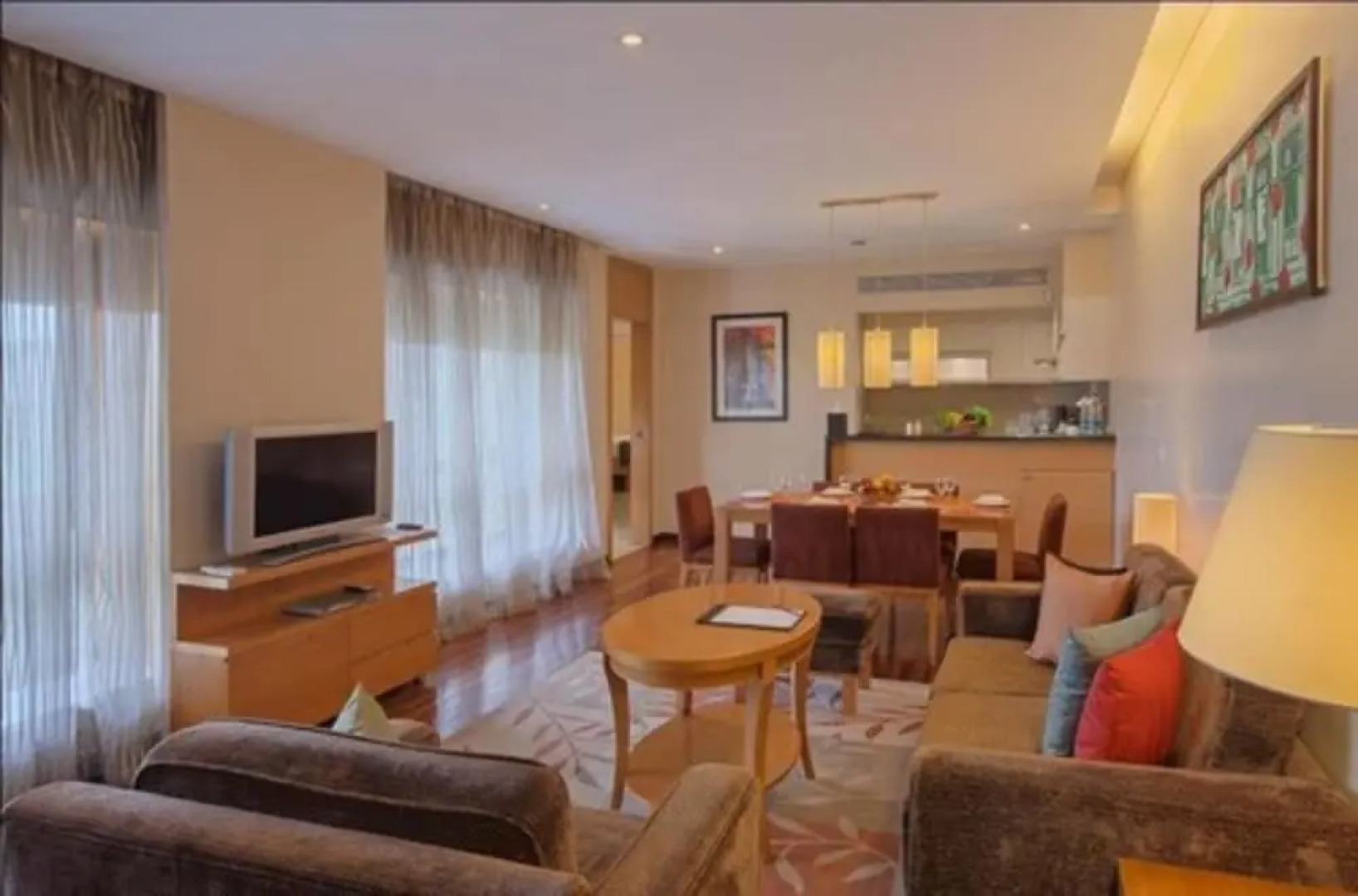 Oakwood Residence Naylor Road