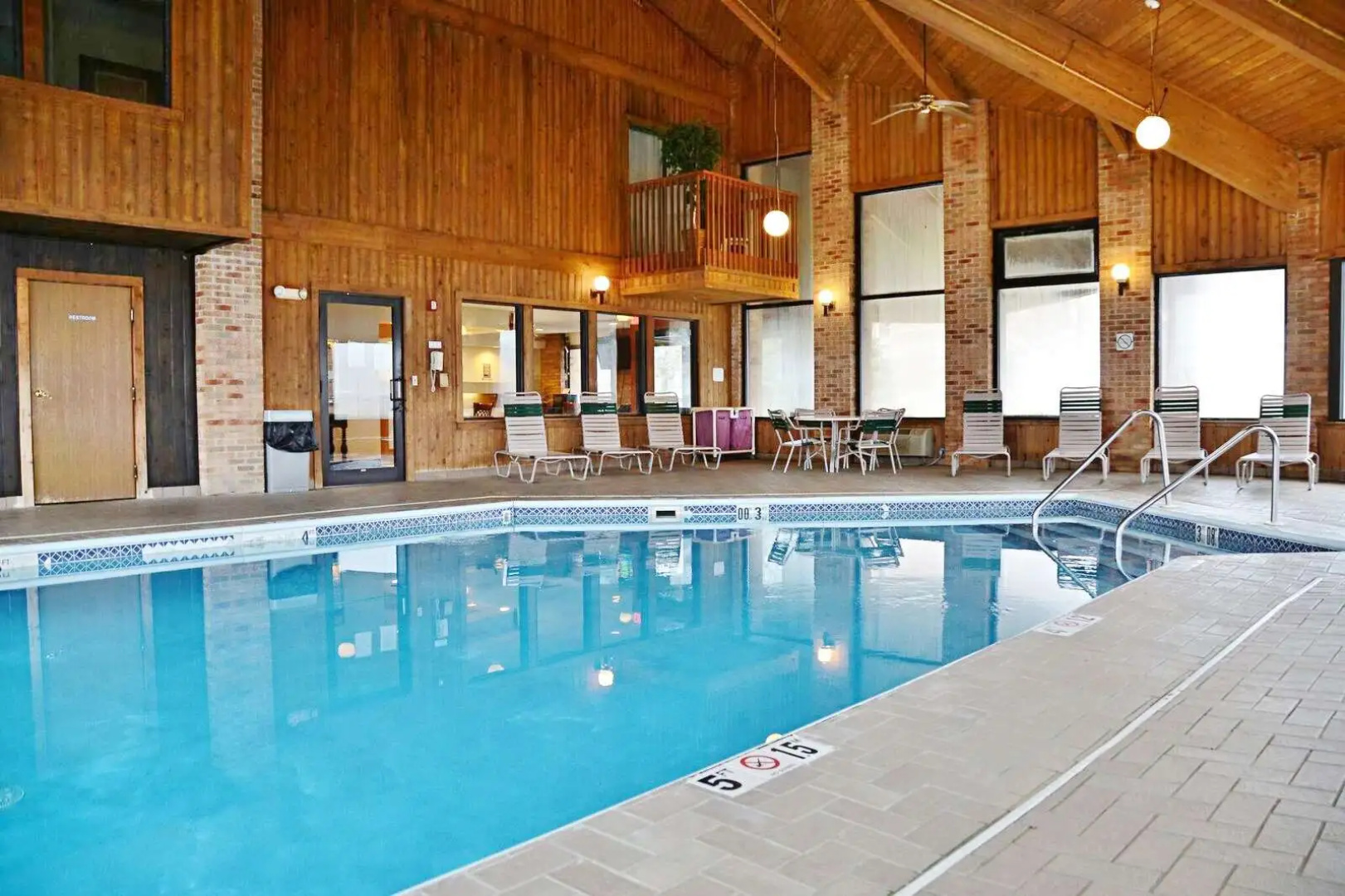 Country Hearth Inn & Suites Kenton