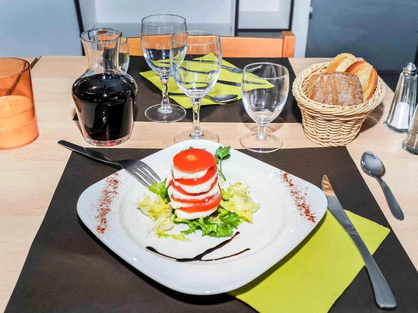 Hotel Inn Design Issoudun