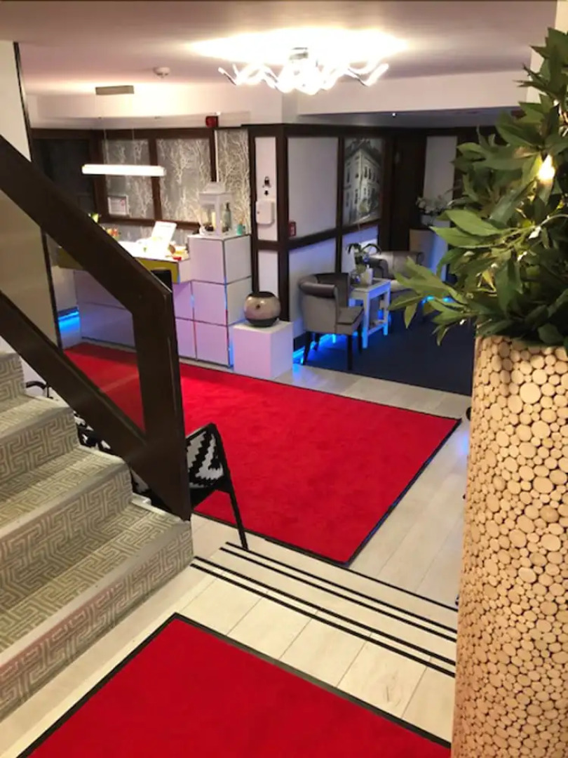 Hotel zur goldenen Sonne