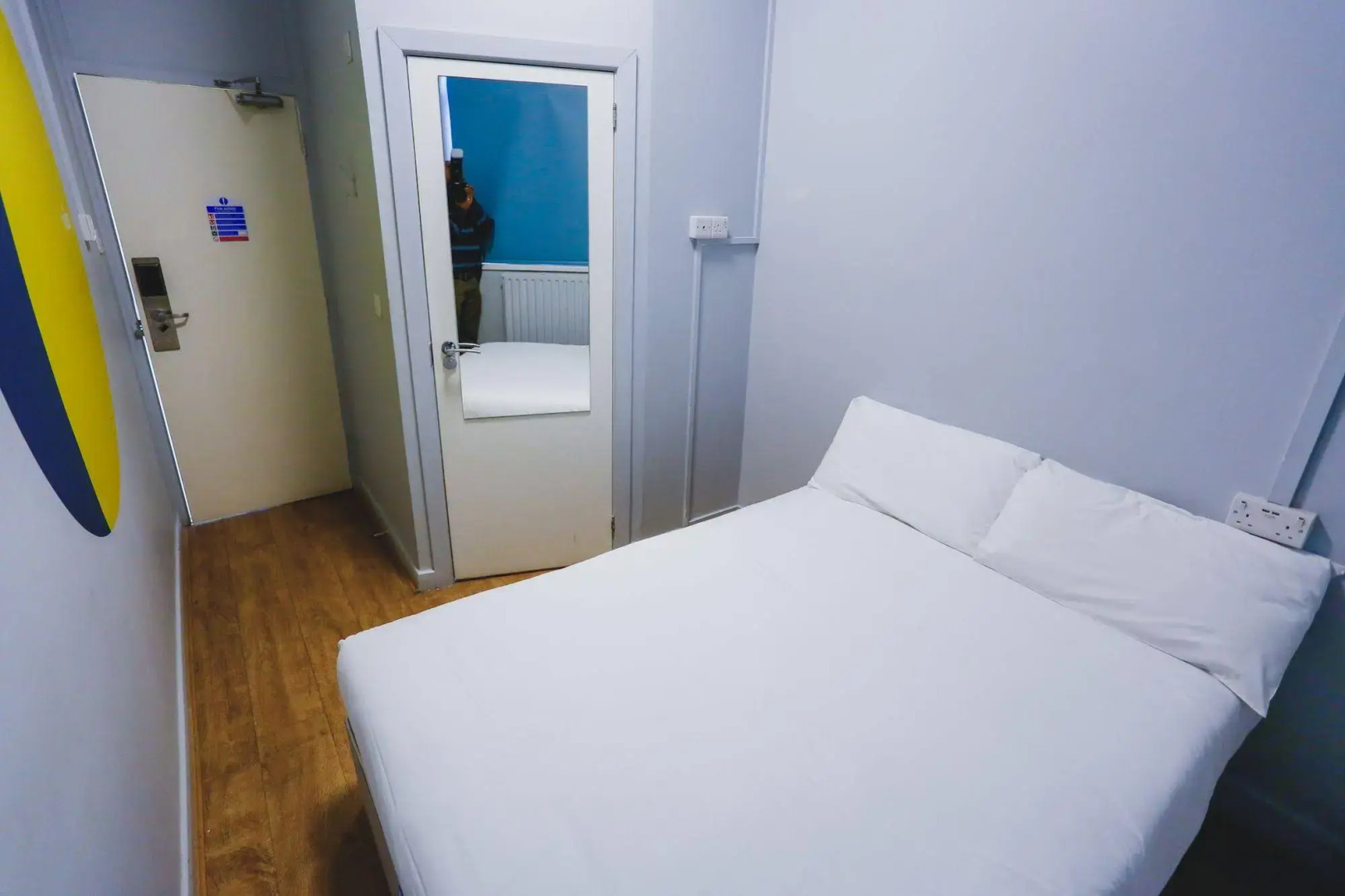 Via Limehouse - Hostel