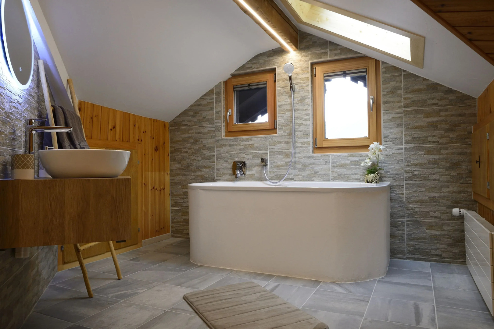 Hôtel Dents de Veisivi