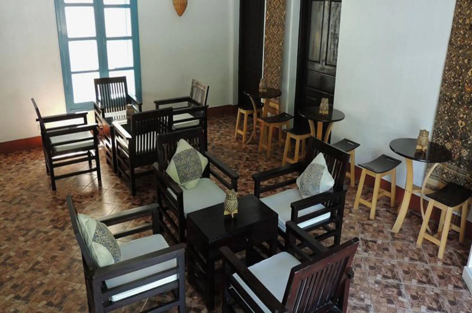 Mad Monkey Luang Prabang