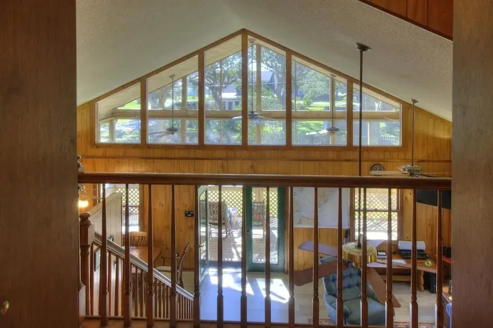 Core Sound Lodge 3 Bedroom Home by RedAwning