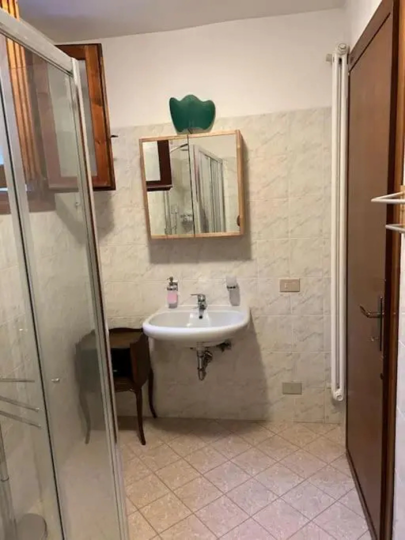 Entire home/flat 5min from Lake Garda