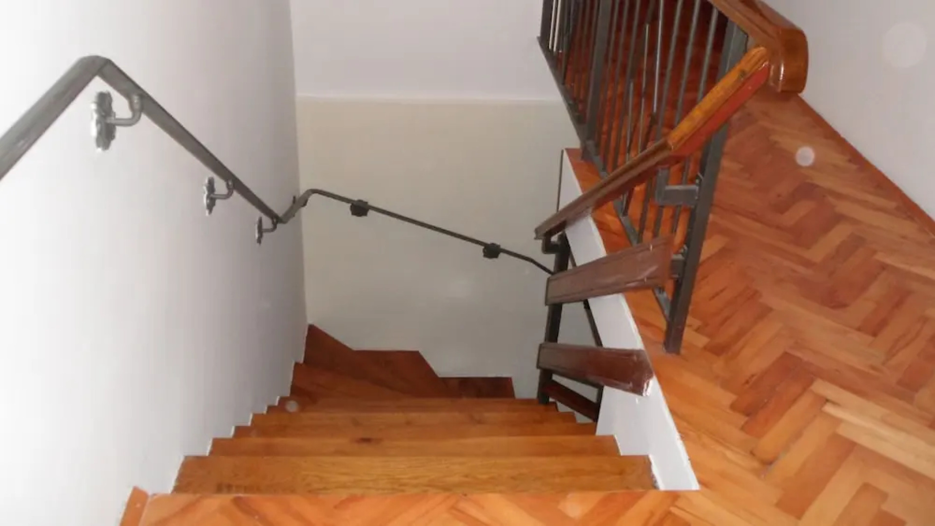 House House Klaric-perl