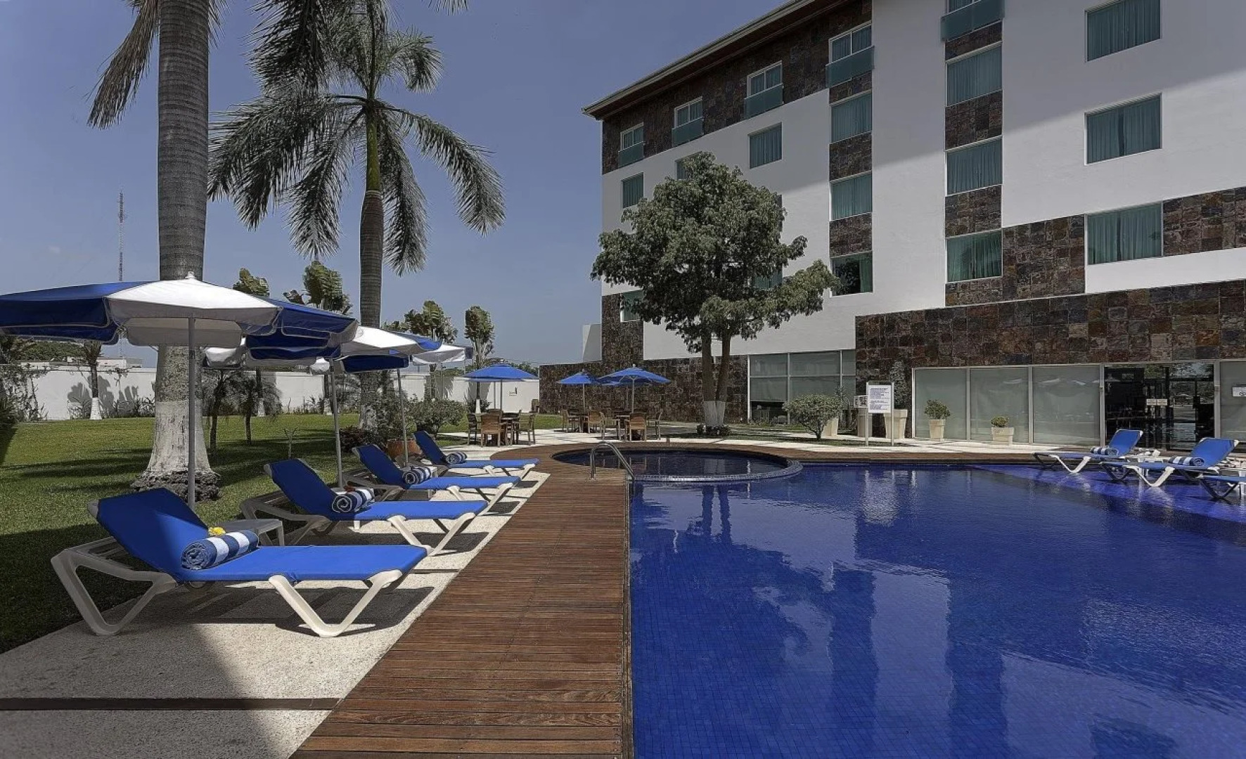 Holiday Inn Express Villahermosa Tabasco 2000 by IHG