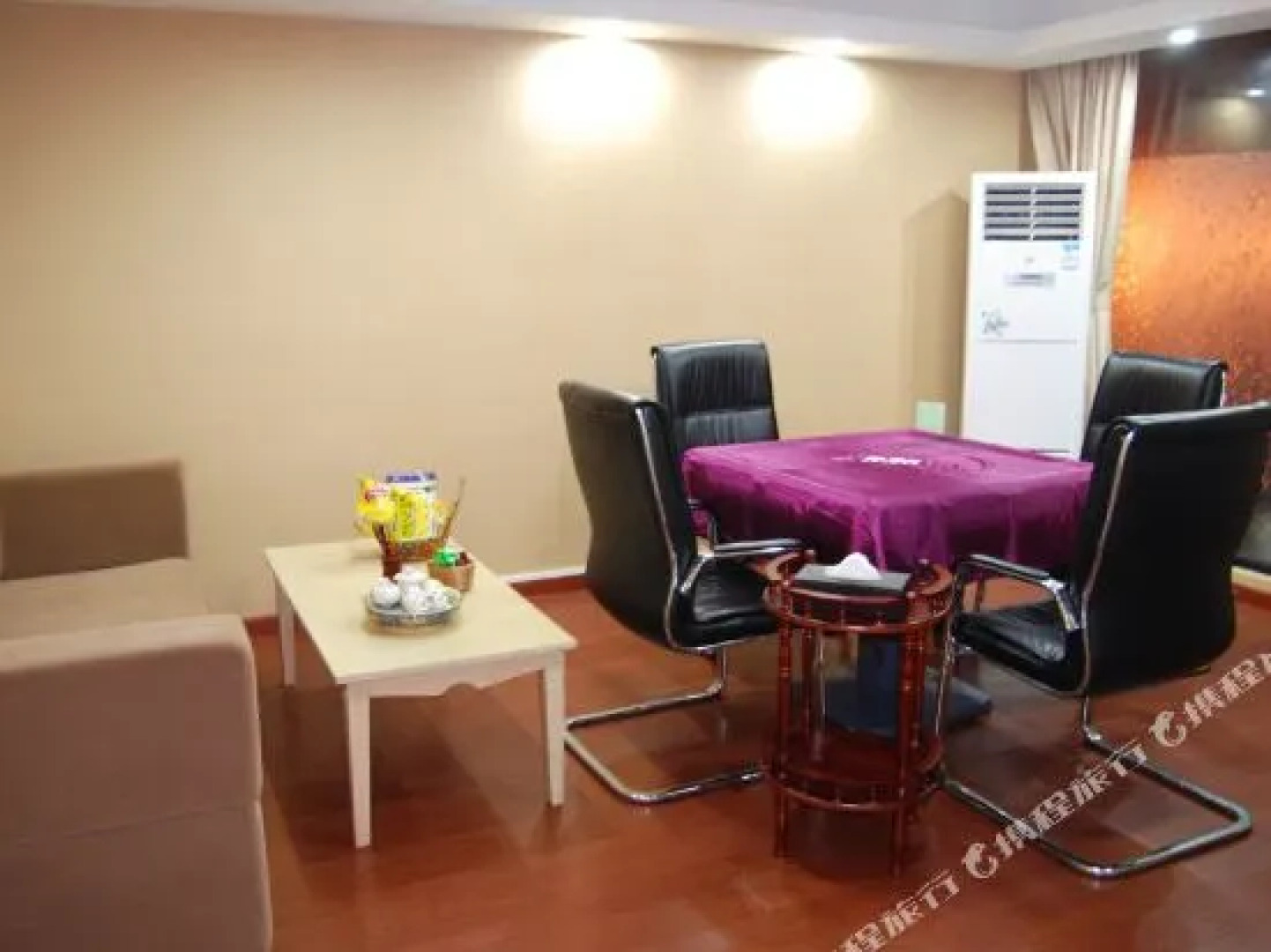 Zhuhai Yujing Business Hotel