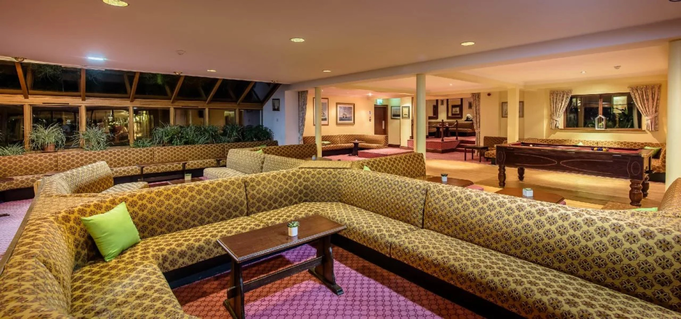 Muthu Dalmally Hotel