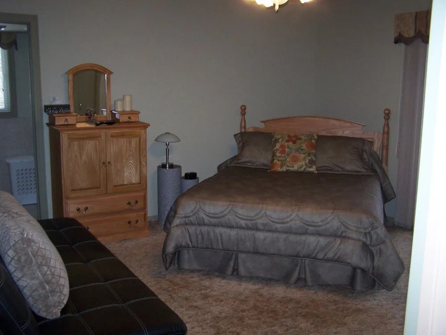 Bee 'n Bee Bed n' Breakfast