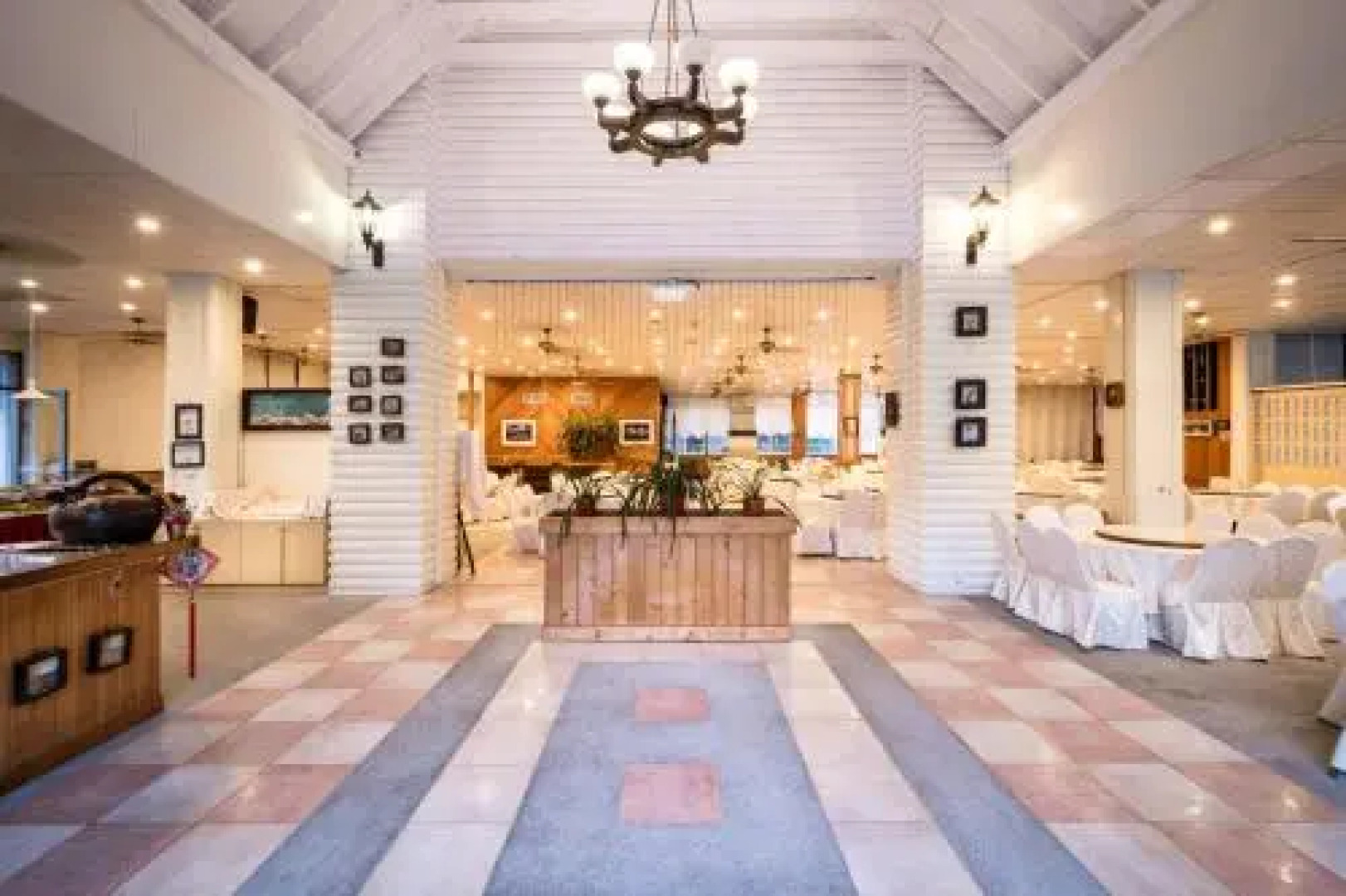 Nantou Crystal Resort