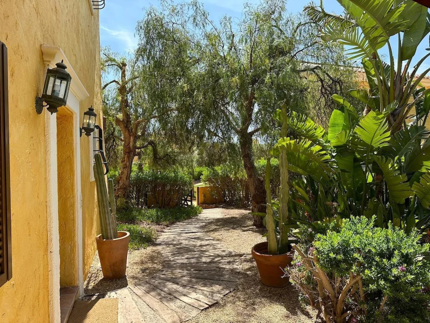 The Lodge - Desert Springs