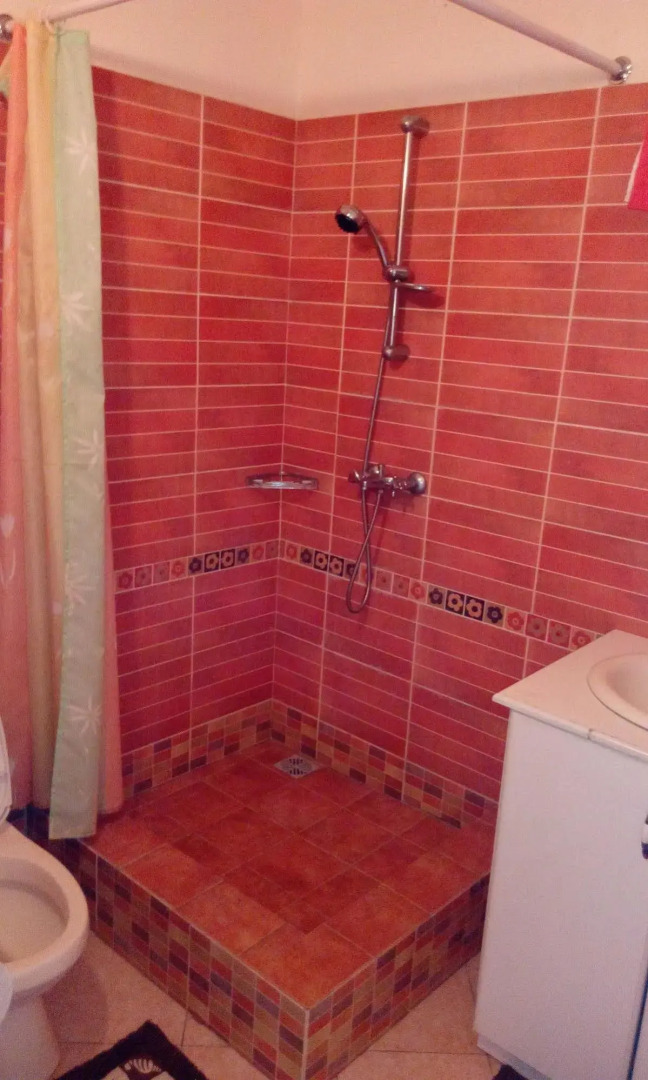 Chetty Tourist Residence