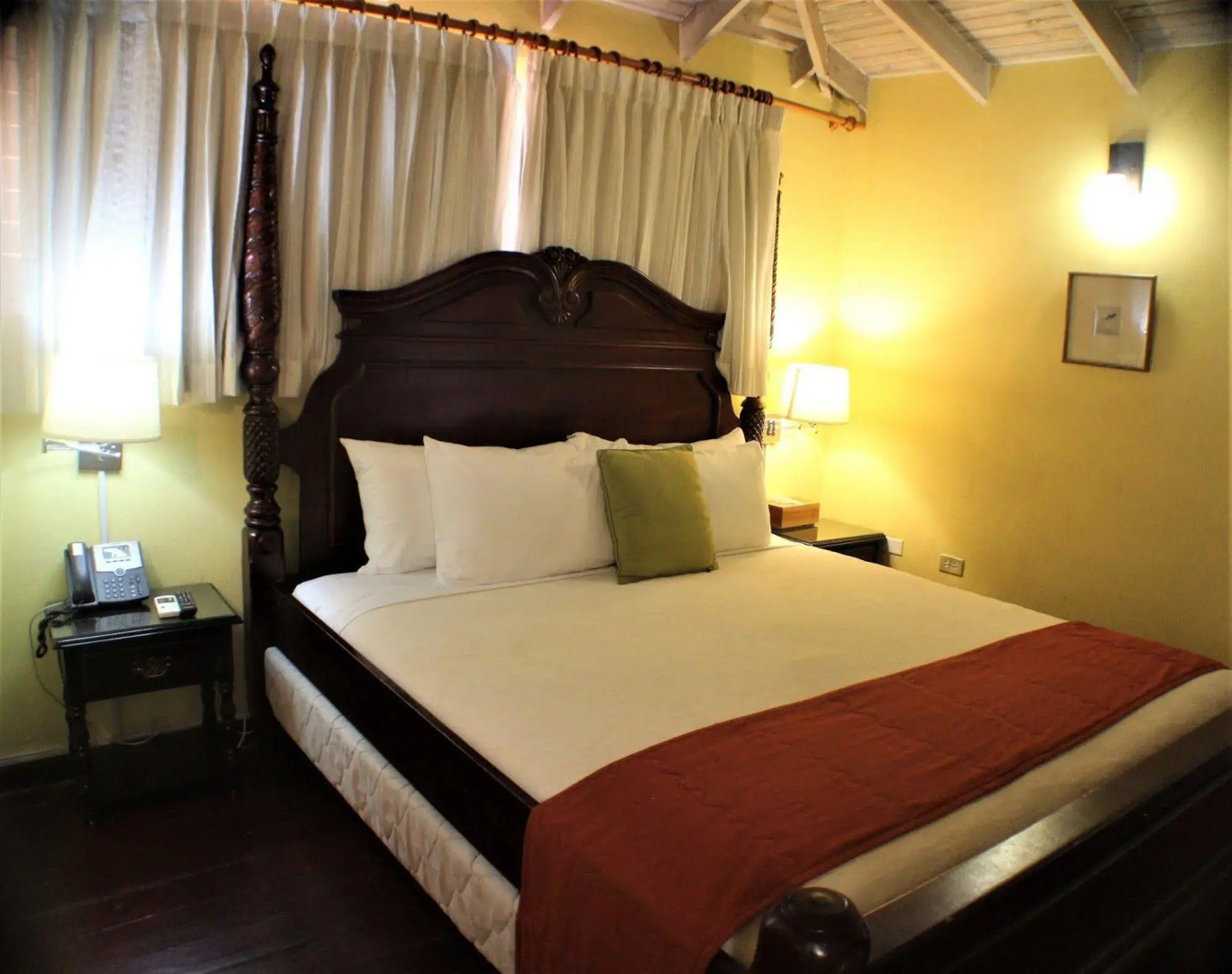Altamont Court Hotel
