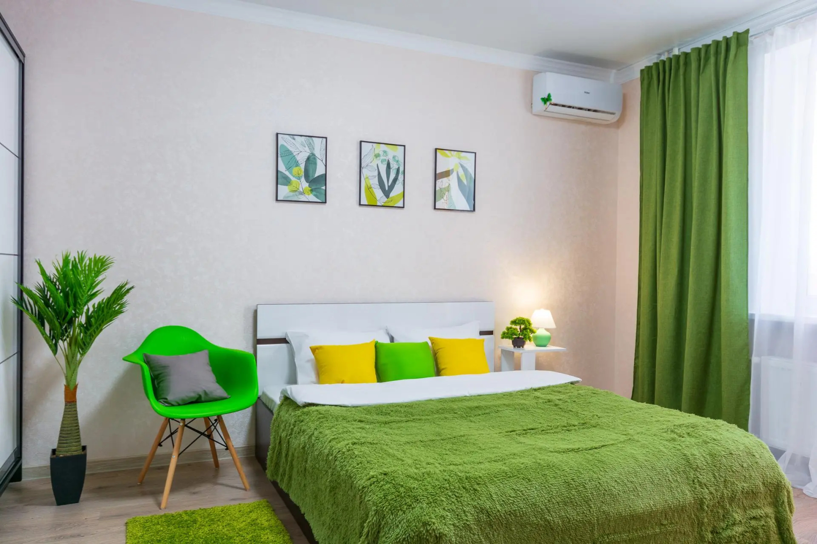 Мята на улице Мачуги