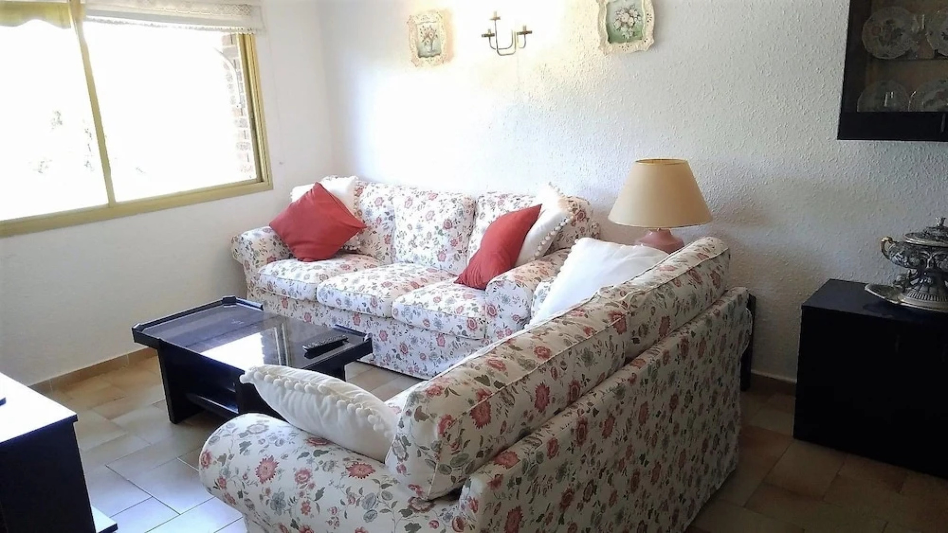 Suitur Apartment With Pool And Tennis Court