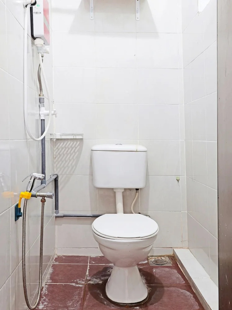 SPOT ON 89805 The Traveler Home