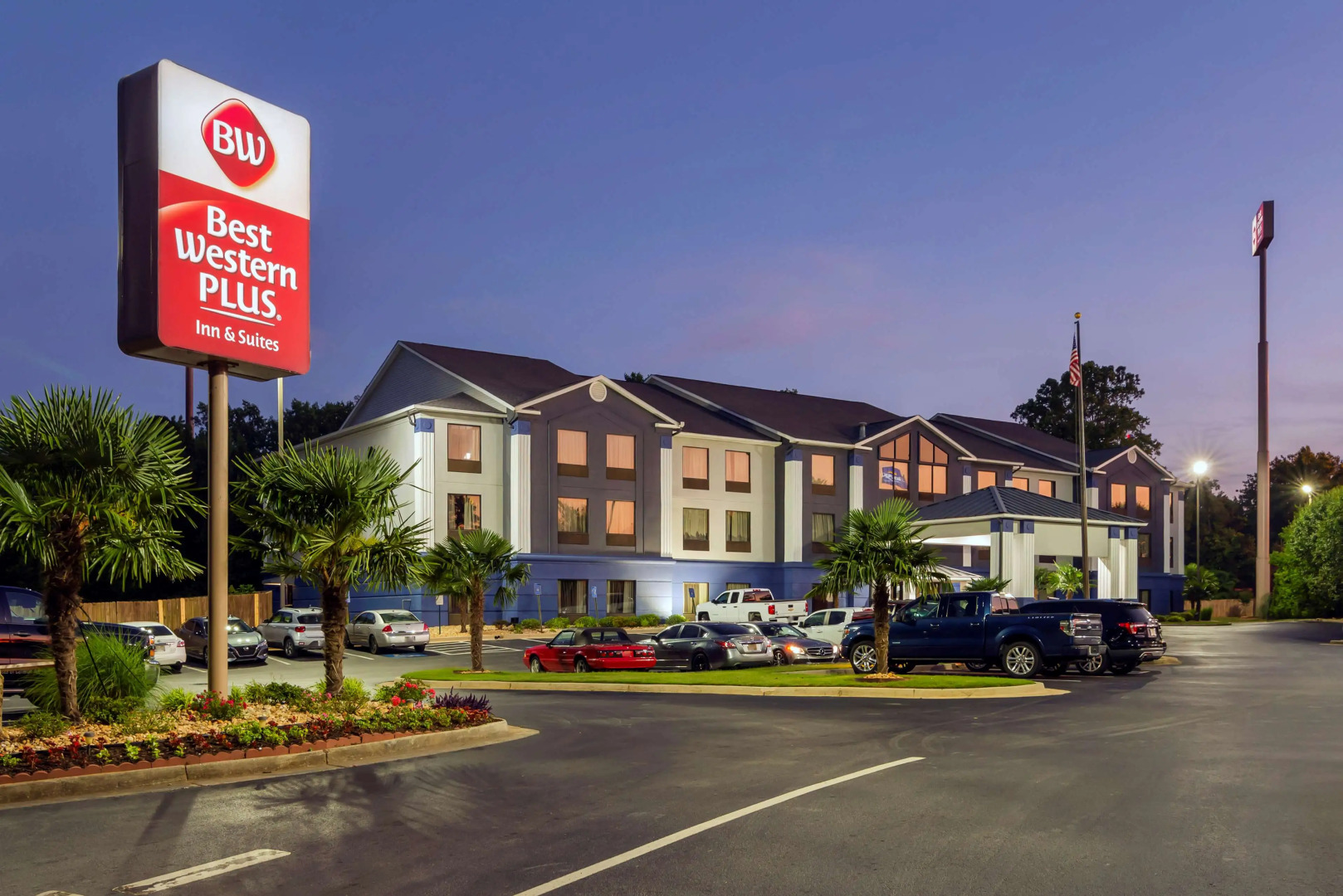 Best Western Plus McDonough Inn & Suites