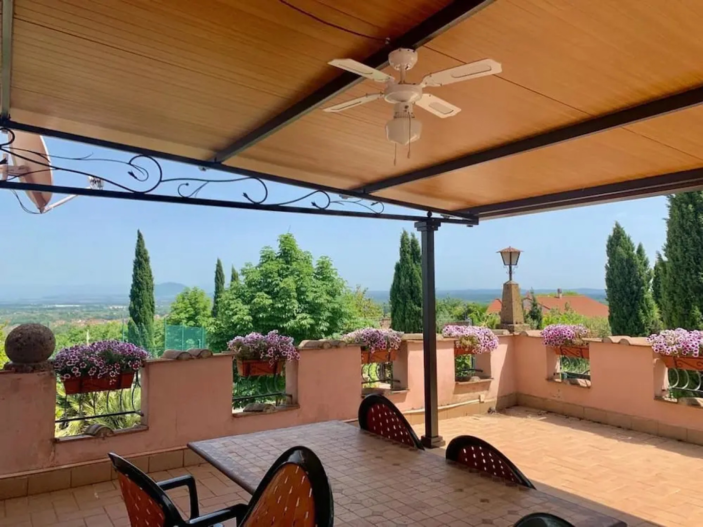 La Torretta Guest House