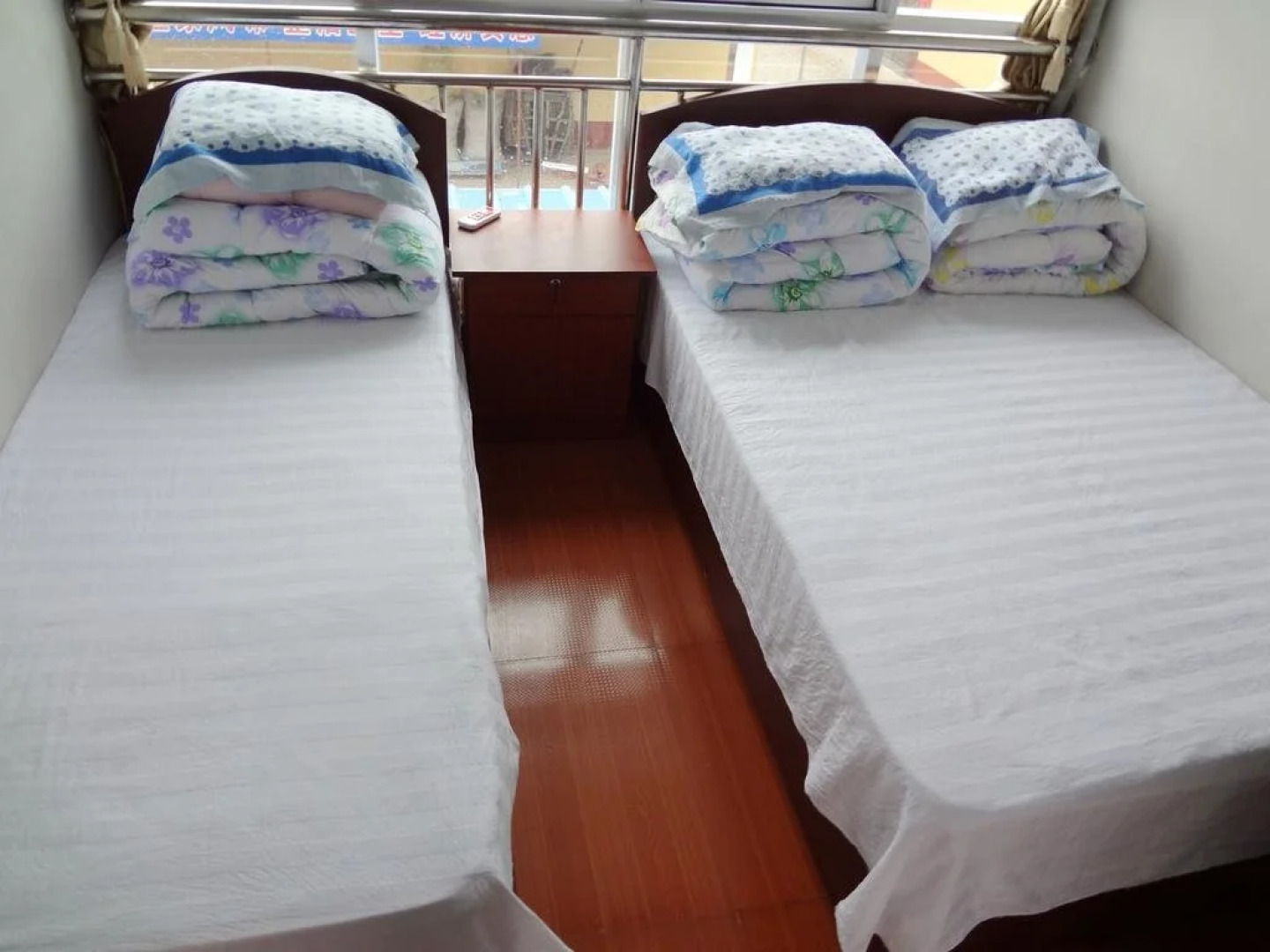 Rizhao Hongqiang Yujia Hotel