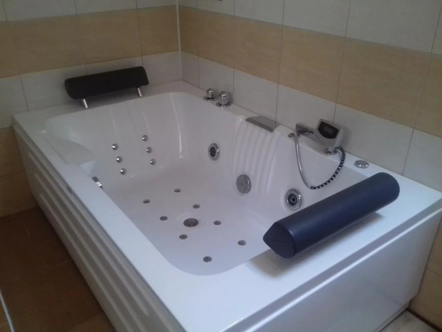 Restaurace a penzion Legendario