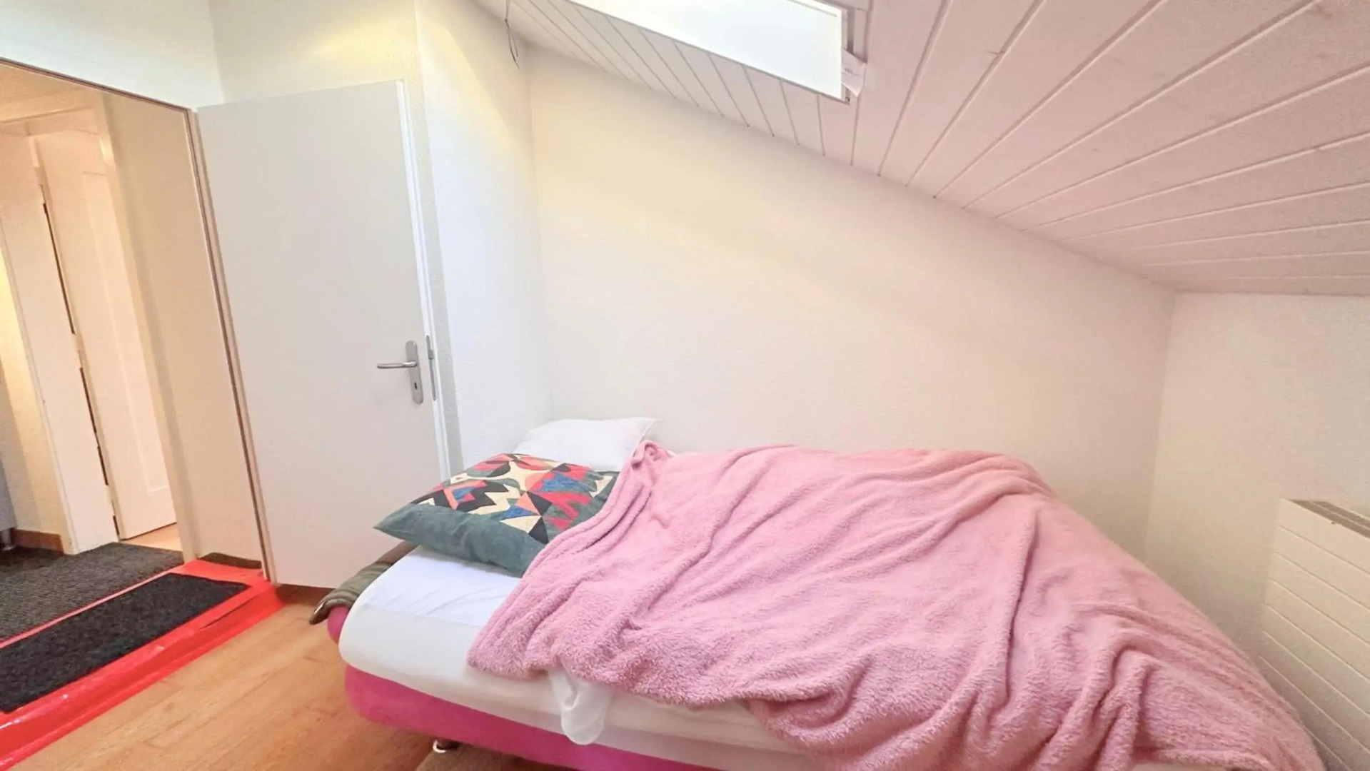 Appartement dans la maison familiale près du lac de Morat-Murten-Fribourg-CH