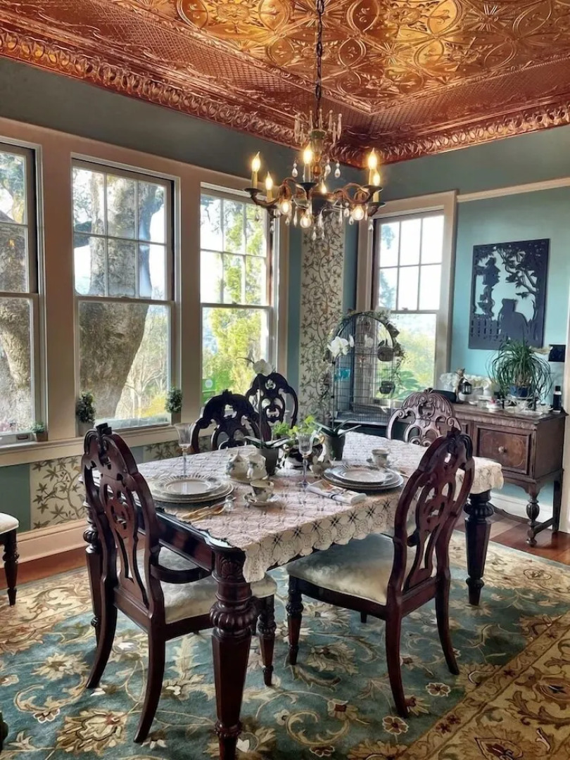 The Inn on Knowles Hill