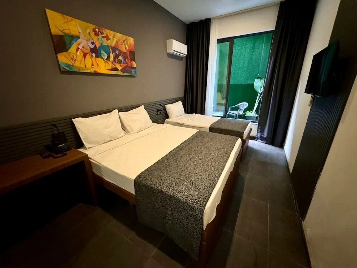 Wolf Of The City Hotel & Spa