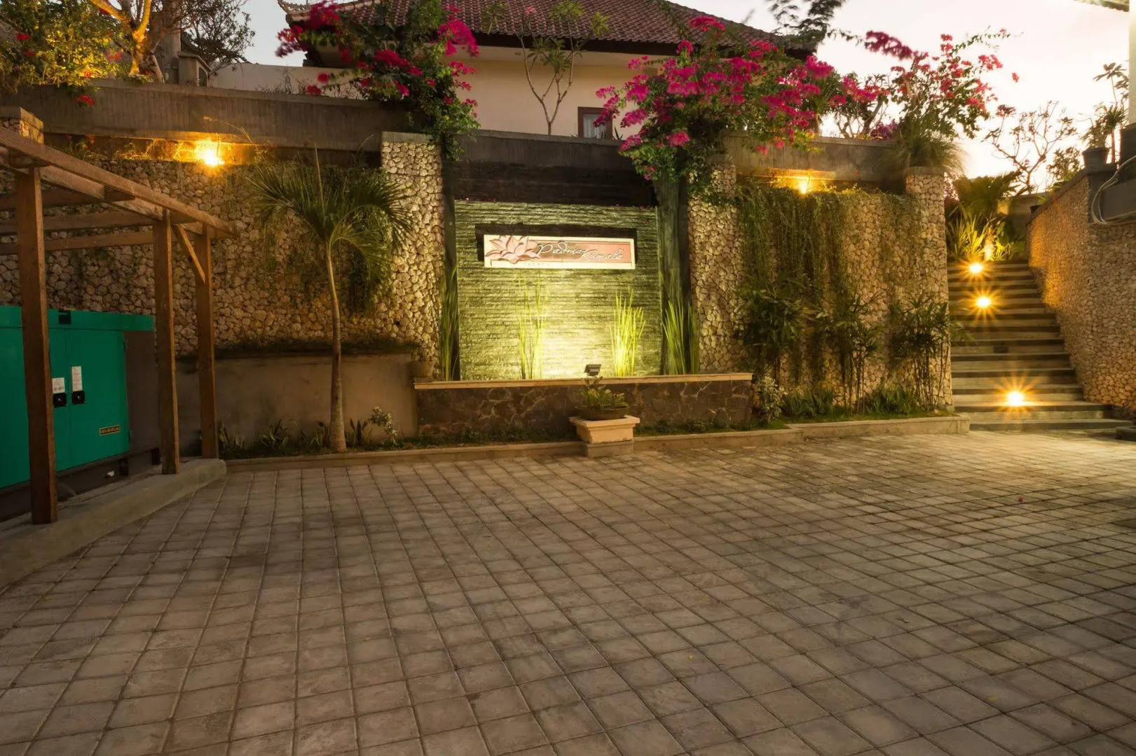 RedDoorz Plus Nusa Lembongan Island