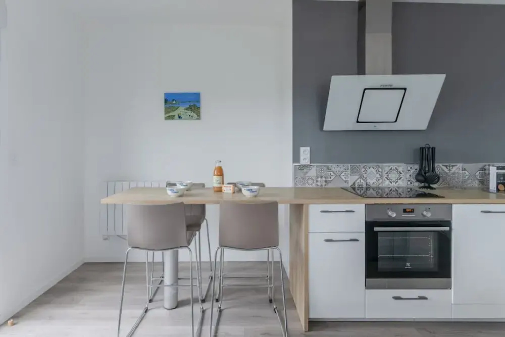 Apartment in Ploudalmezeau Near Treompan Beach