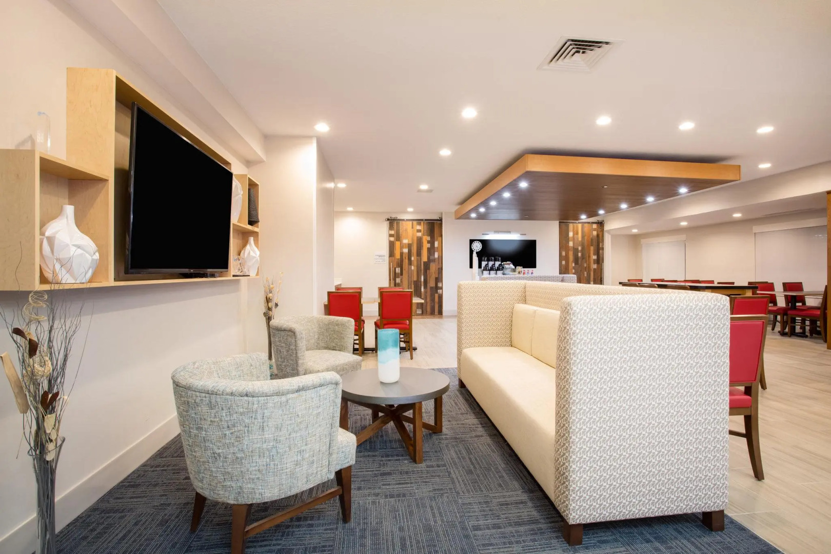 Holiday Inn Express Hotel & Suites Ft. Collins by IHG