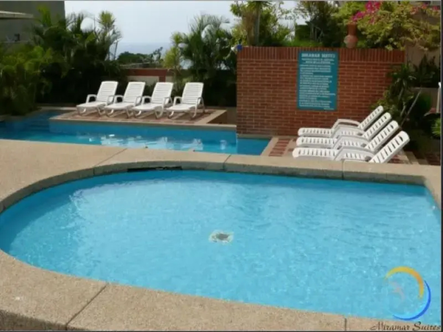 Hotel Miramar Suites